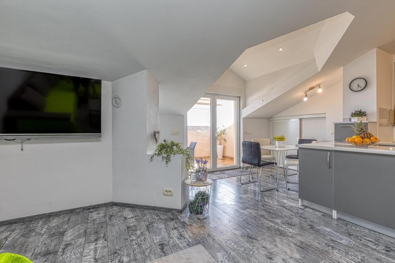 Enjoy At L&C Apartment Rovinj Ngoại thất bức ảnh